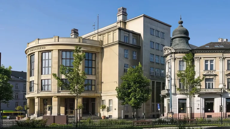 Університет Коменського